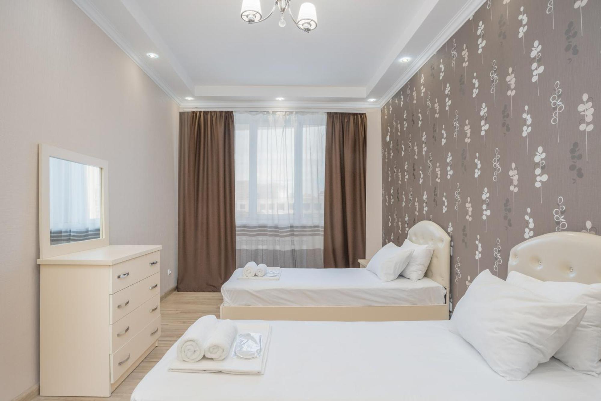 2 Bedrooms 2 Bathrooms Large And Lux Apartment Best Location Erivan Exterior foto